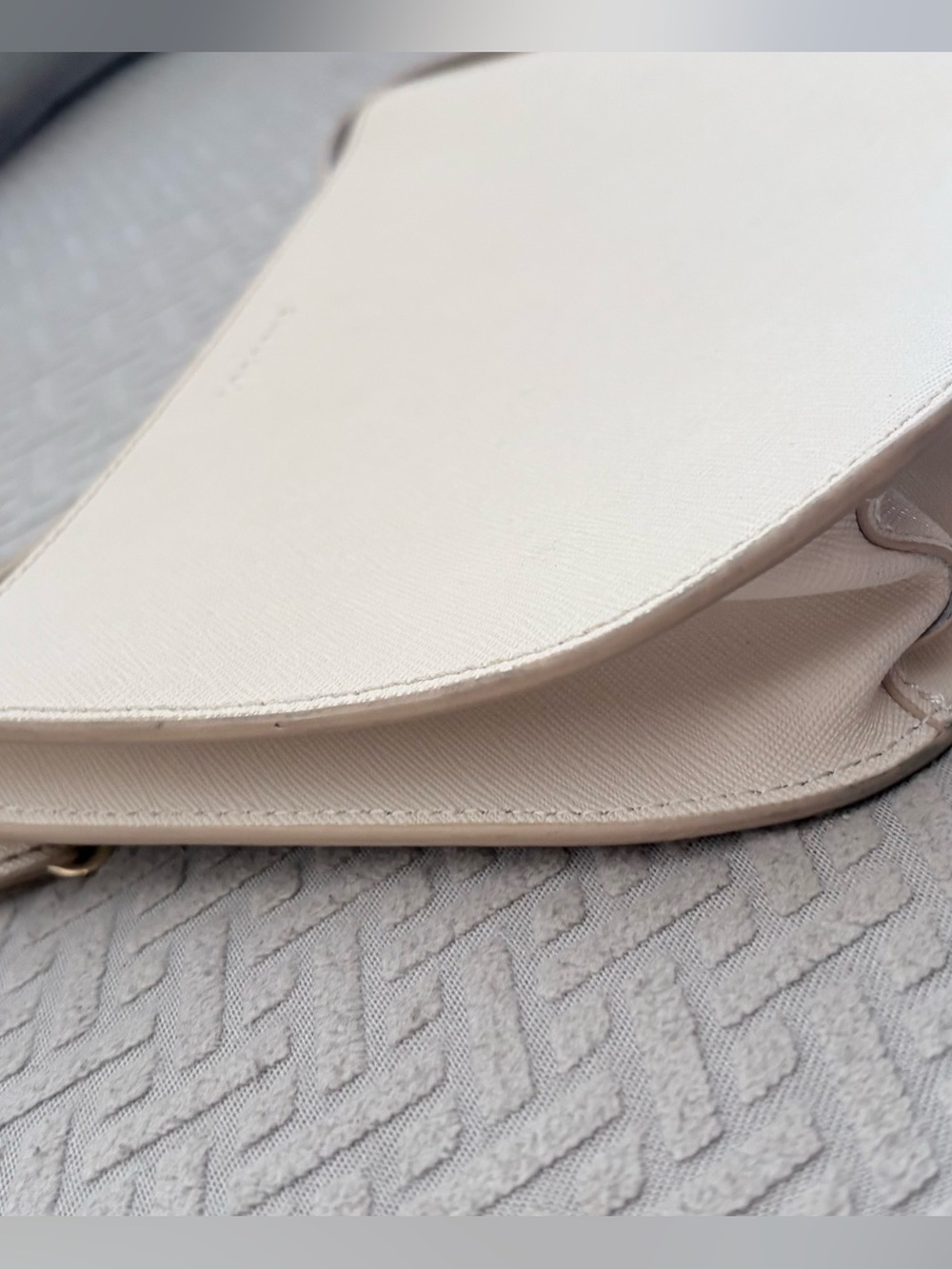 LO & SONS Cream Napa leather Waverly 2 Large convertible Crossbody/belt bag - Picture 9 of 12